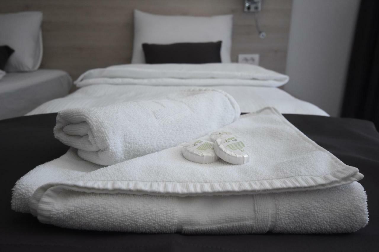 Hotel Mladost 첸티슈테 외부 사진